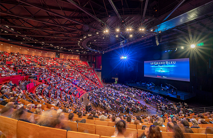 amphi-centre-congres-lyon-1.jpg